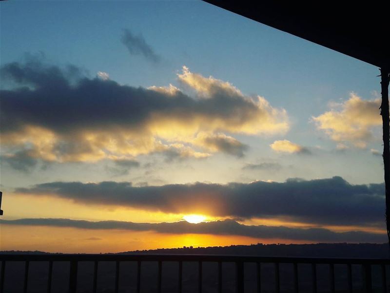 ❤❤😍  sunset  sunsets  sunsetporn  south  sud  lebanon  liban  weather ... (Al Khiyam, Al Janub, Lebanon)