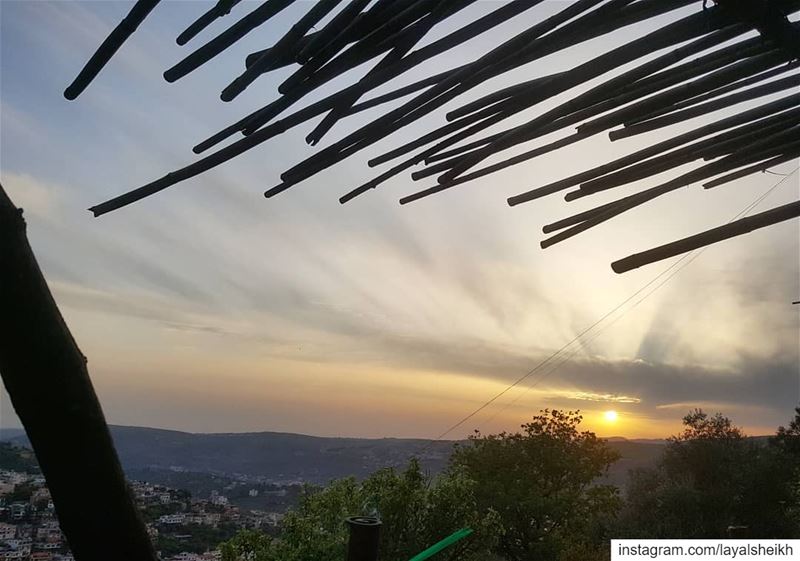  sunset_pics  sunsetlover  hasbayapictures  livelovelebanon❤️ ... (Hasbayya, Al Janub, Lebanon)