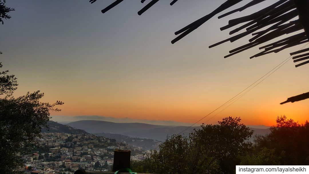  sunsets  hasbayasunset  livelovelebanon❤️  livehasbayalove ... (Hasbayya, Al Janub, Lebanon)