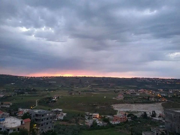 ❤ tb  2  years  ago  2015  breathtakingviews  clouds  light  sunset  hope... (Al Khiyam, Al Janub, Lebanon)