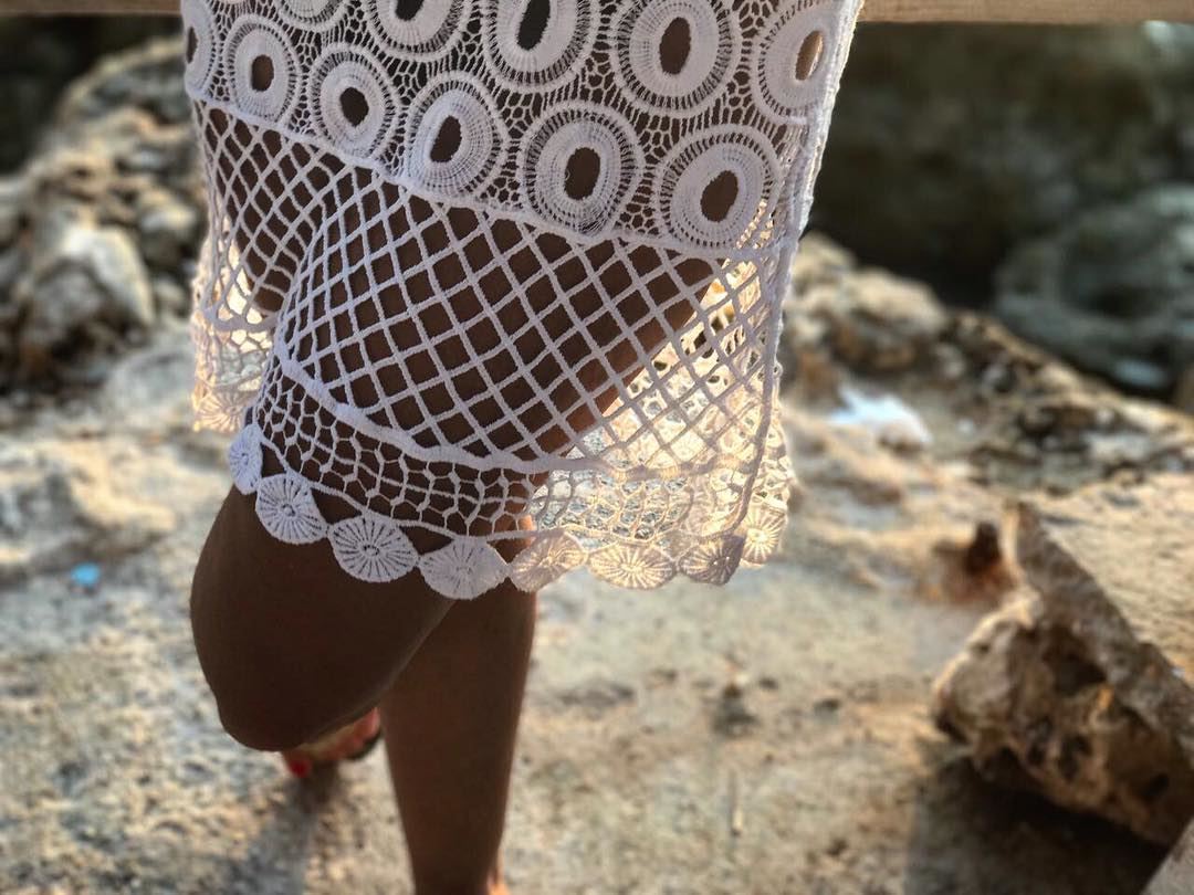 Thanks @nisrinehatoum for the lovely beach dress 💛💛  me mylife  myworld ... (Tyre, Lebanon)