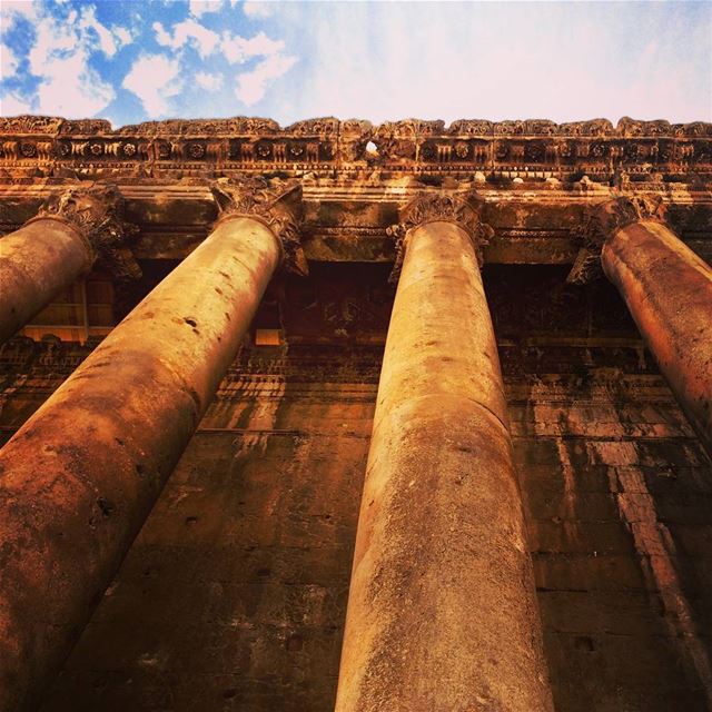 The ancient ruins. historic  Lebanon ... (Baalbek , Roman Temple , Lebanon)