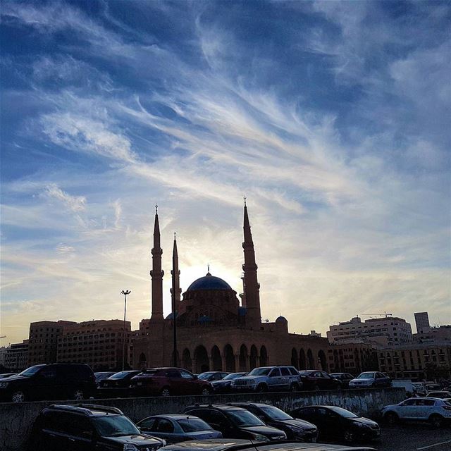 The art of nature💞💕 sky  clouds  artofnature  downtownbeirut  mosque ... (Beirut, Lebanon)