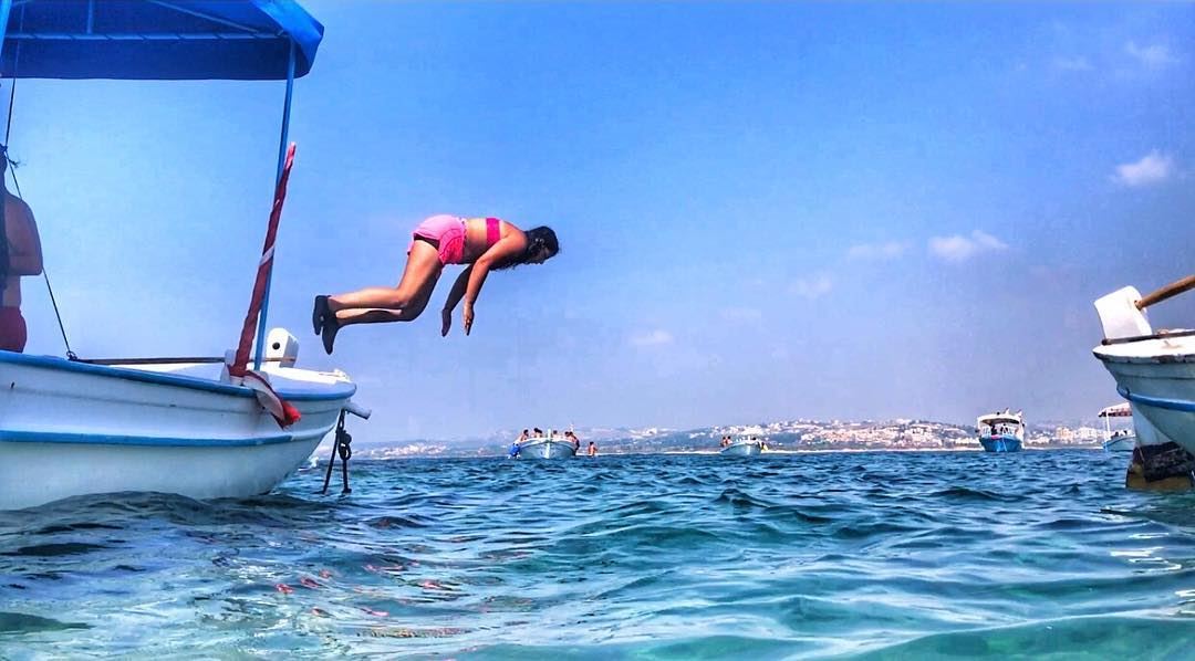 The big blue is calling 🤸🏻‍♂️  jumping  swimming  mediterranean  sea ... (صور - مدينة الأبجدية)