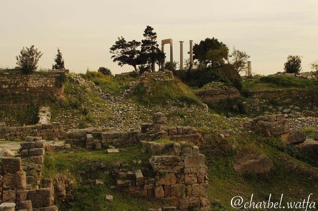 The  Castle of  Byblos Phoenicians  debris  antiquity  authentic  iconic ... (Byblos, Lebanon)