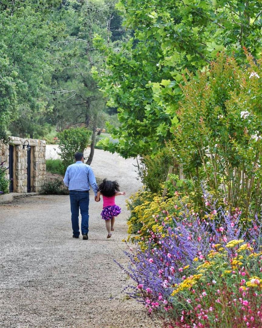 The heart of the father is the masterpiece of nature - Antoine François Pré (Chouf)