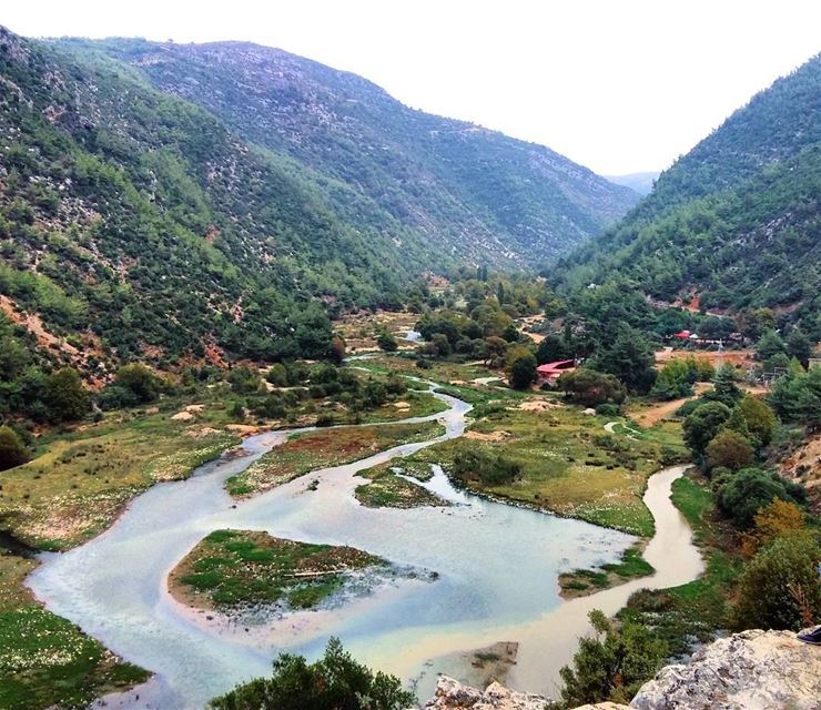 The hidden beauty of  3youn_elsamak  valleys  mountains  river  stream...