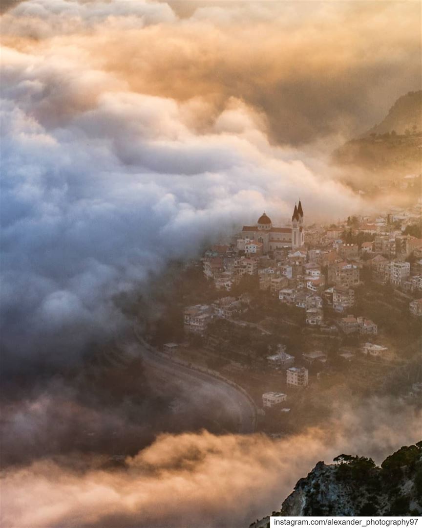 The Magic hour - Beautiful fog and sunset at Bcharré  livelovebcharre... (Bcharreh, Liban-Nord, Lebanon)