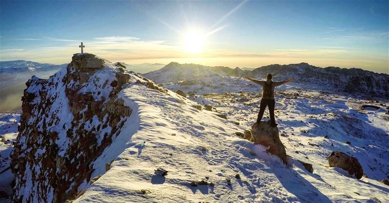 The  Majestic Place ➕❄ Sunset  Snow  Hiking  Akoura Lebanon... (Akoura, Mont-Liban, Lebanon)