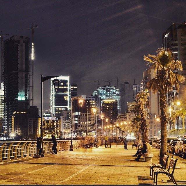 The nights of Beirut________________________________________L O C A T I...