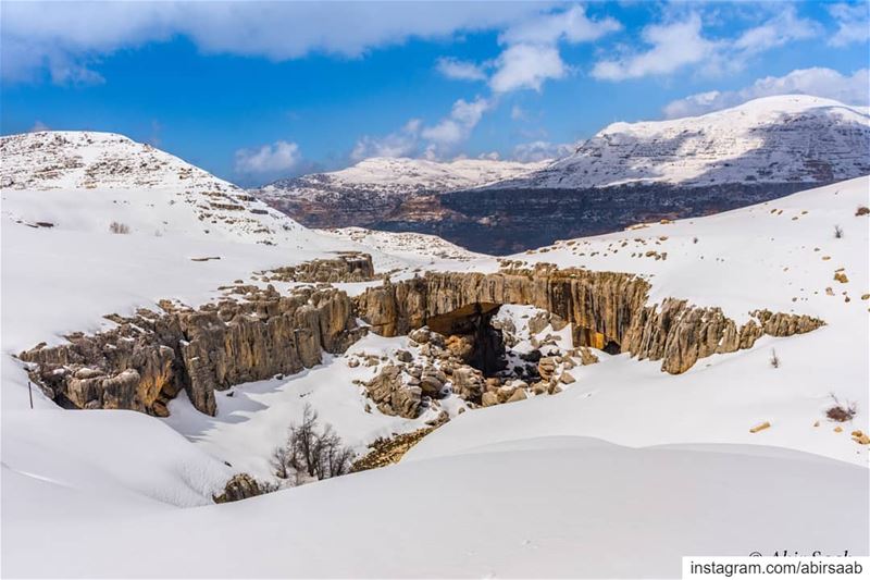 The non ending snow season.. ... lebanon  snow  season  kfardebian ... (Kfardebian, Mont-Liban, Lebanon)