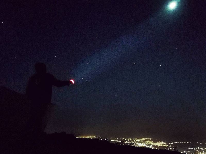 The reason why the moon is so bright 😉😆🤘  moon  bright  moonlight ... (Jabal el Knîssé)