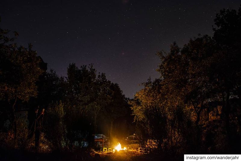 The right combination is the key to success:Stars, fire and people you... (Feitroun, Mont-Liban, Lebanon)