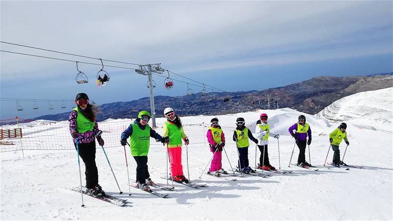 The season is back ❄️ groupez  skischool  mzaar  lebanon  sportsexperts ... (Lebanon)