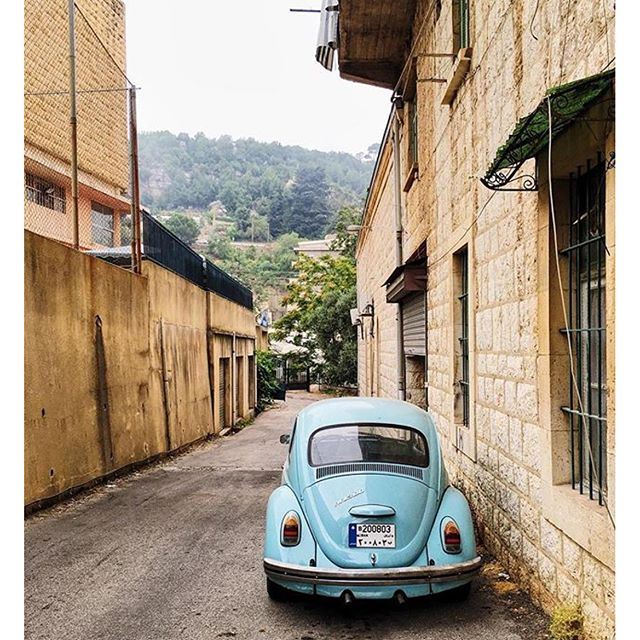 The street is yours 🚙💙 (Lebanon)