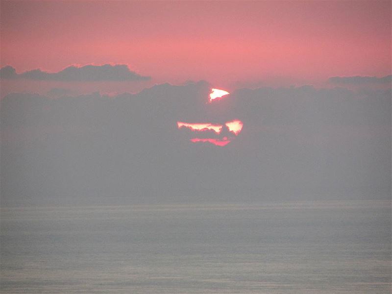 The  sunset 🌅 sea  clouds  nofilterforsunset  sun  beach  beautiful  sky...