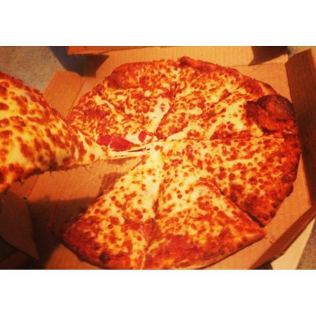 There's no better feeling in the world than a warm pizza box on your lap... (Marina Cafe Miramar Hotel)