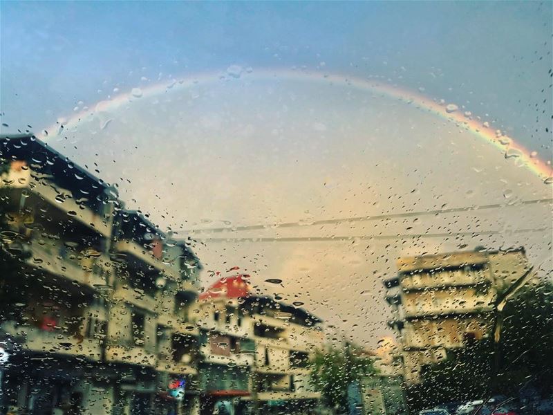 There would be no Rainbows 🌈 without sunshine 🌞 and rain 🌧 !——————————— (Aley)