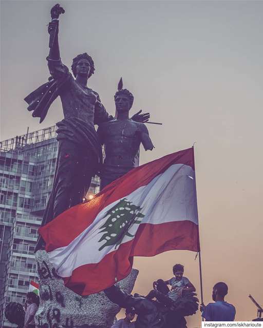 'these are our martyrs: this is our country; and here is where we... (Martyrs' Square, Beirut)
