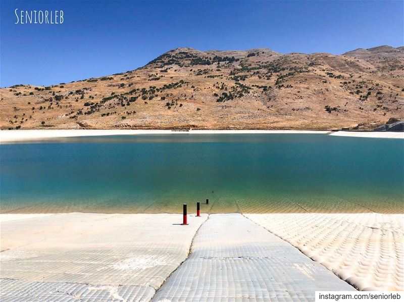 This is a beautiful new dam in lebanon! The place is so pretty... 🇱🇧———— (Falougha, Mont-Liban, Lebanon)