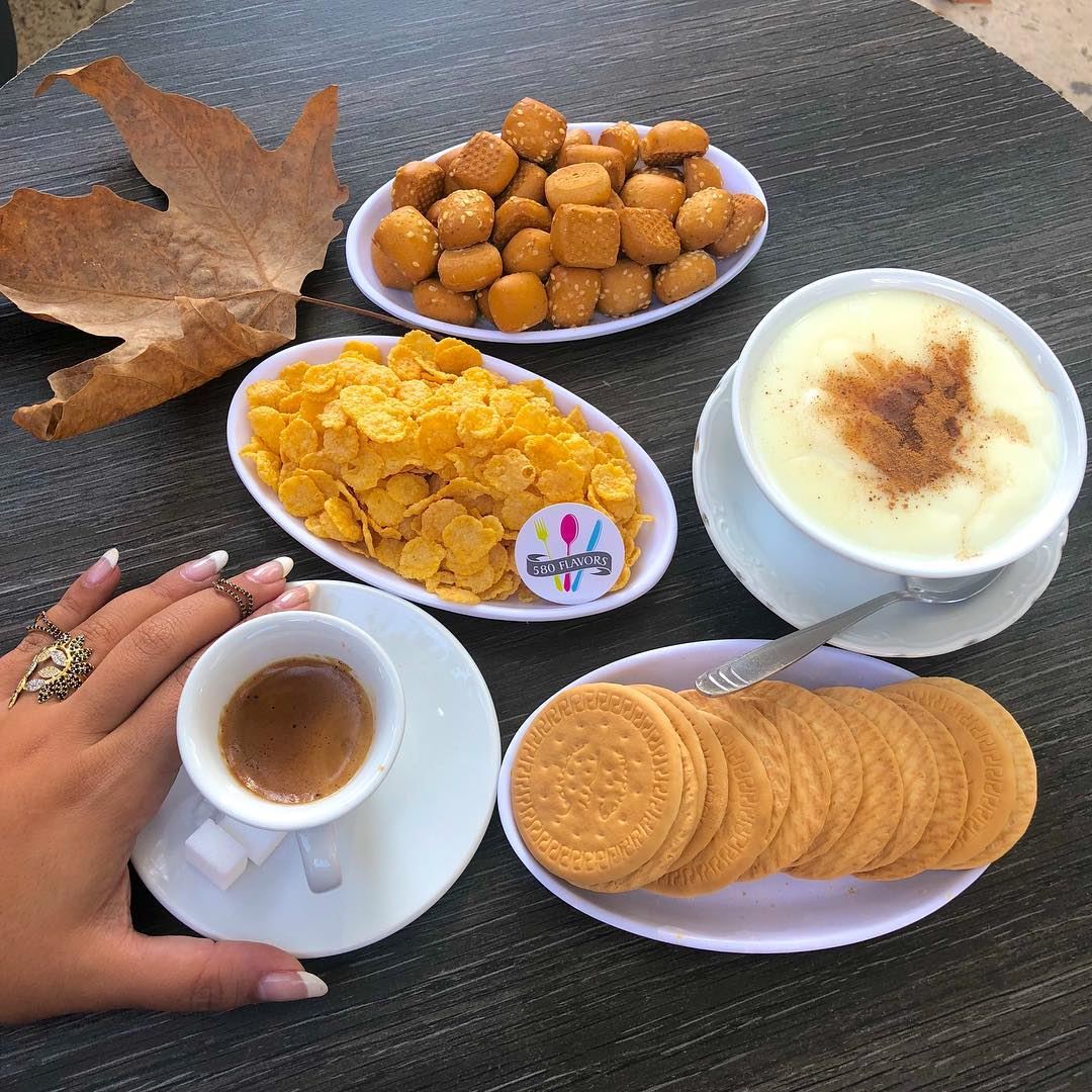 Those morning are the best 😍😍 sahlab and coffee ☕️ @cafe_ayrouth  ehden ... (Ehden, Lebanon)