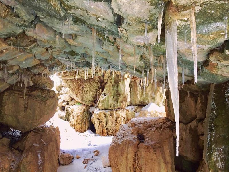 Throwback to the ice age!......... welivetoexplore ... (Faraya, Mont-Liban, Lebanon)