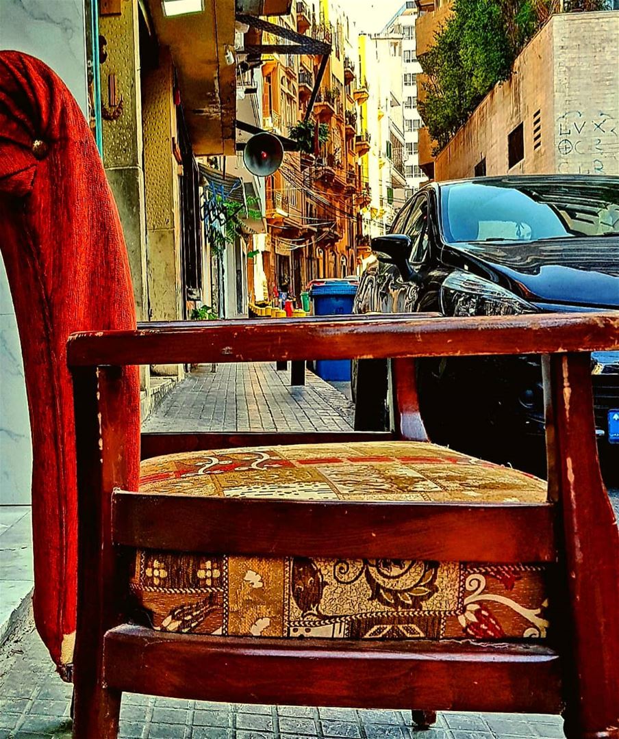 Too much colorful details.. Too much bright colors..And too much... (Beirut, Lebanon)
