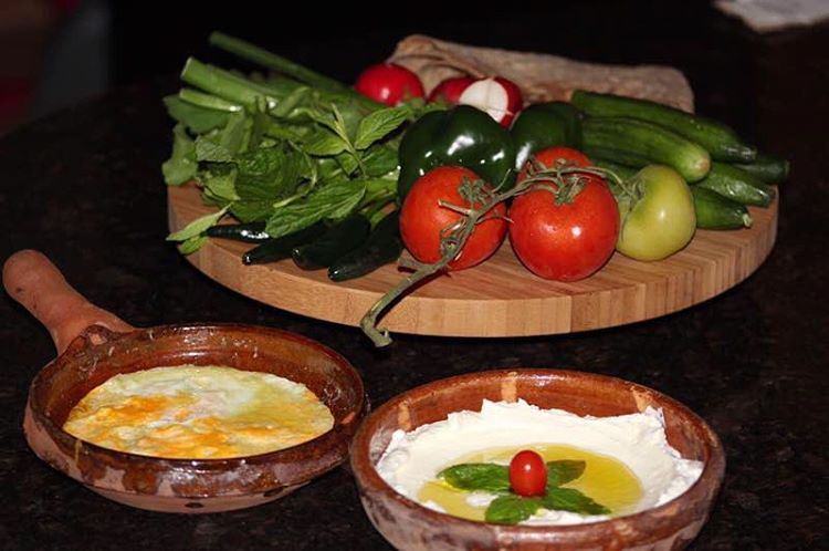  traditional  lebanese  breakfast  healthyfood  healthylifestyle ... (Ghaziyé, Al Janub, Lebanon)