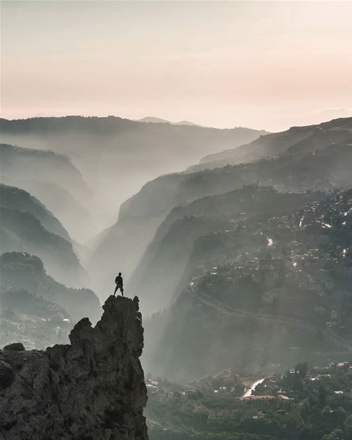 @twowheelsacross : Milo you want to climb up that dangerous edge and risk... (Wadi Qannubin, Liban-Nord, Lebanon)