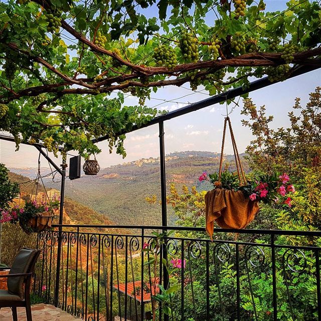Typical Lebanese summer lounge ------------------------------------... (Farm house Mansourieh)