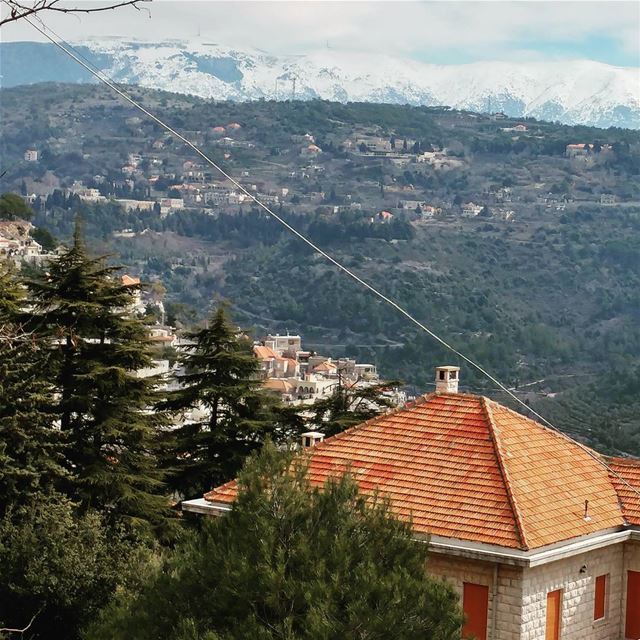 View of a Lebanese village in the mountains.  livelovedeirelkamar  Lebanon... (Dayr Al Qamar, Mont-Liban, Lebanon)