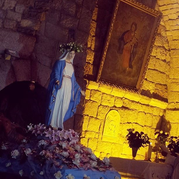  virgin  marry  may  qartaba  love  lebanon  church  flower  painting ...