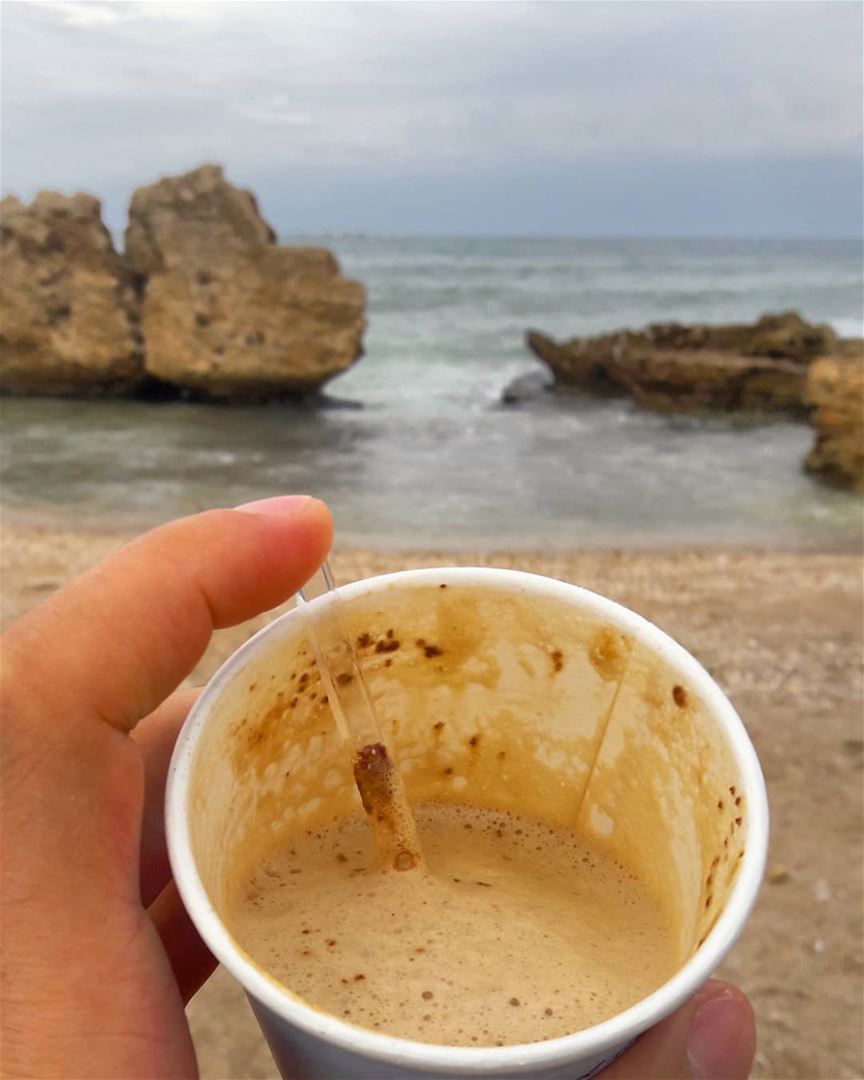 Warm drink in a windy day ☕......... tripoli  elmina  mina ... (El-Mina, Tripoli, Lebanon)