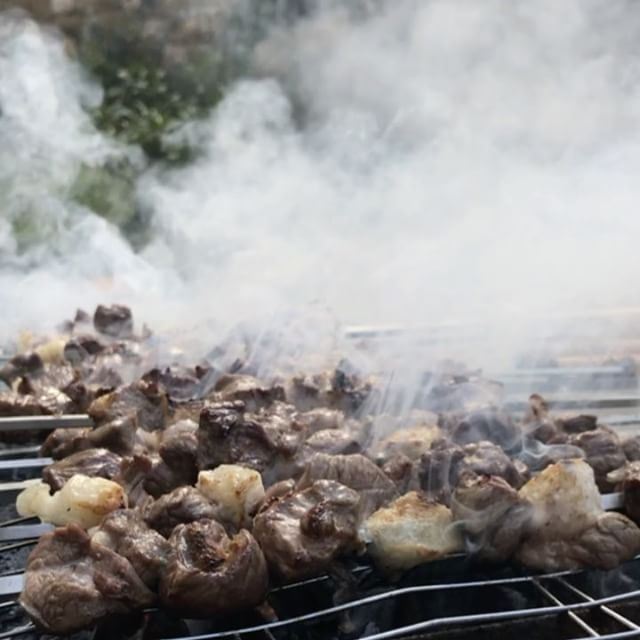 We are back home & we are grilling with Family. Nothing beats this feeling... (Mazra`At Yashu`, Mont-Liban, Lebanon)