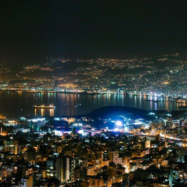 What an Amazing night with this view  beirut  lebanon  lebanon_hdr  travel... (Beirut, Lebanon)