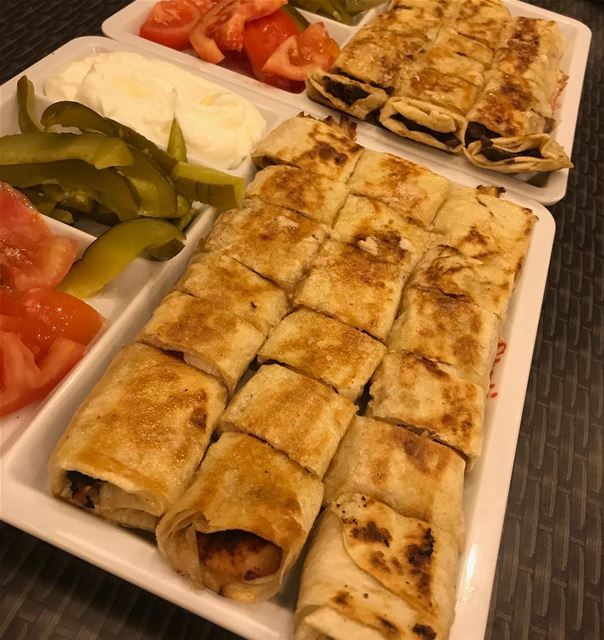What’s better than this golden markook beef & chicken shawarma wraps !!... (Haret Hreik)