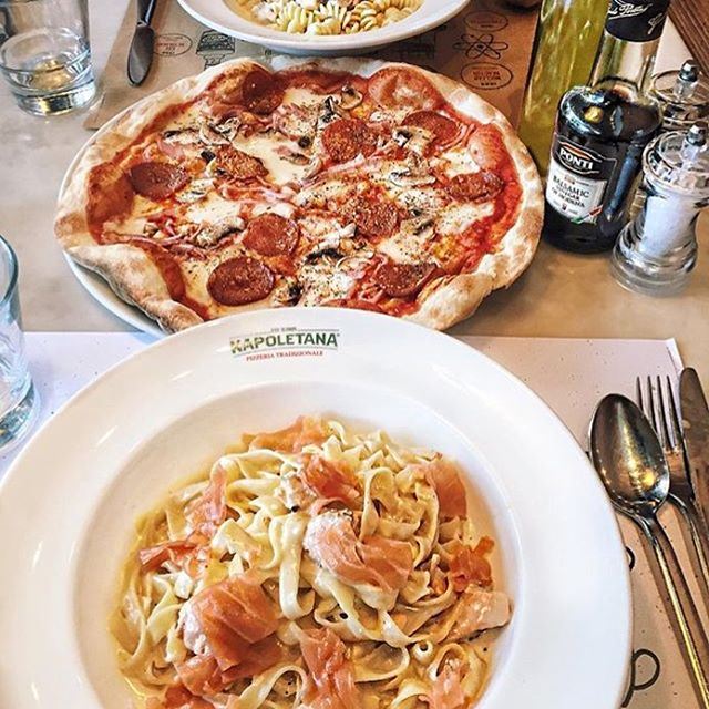 What's for lunch? 🍝🍕🍴 Credits to @Michel.saad (Napoletana)