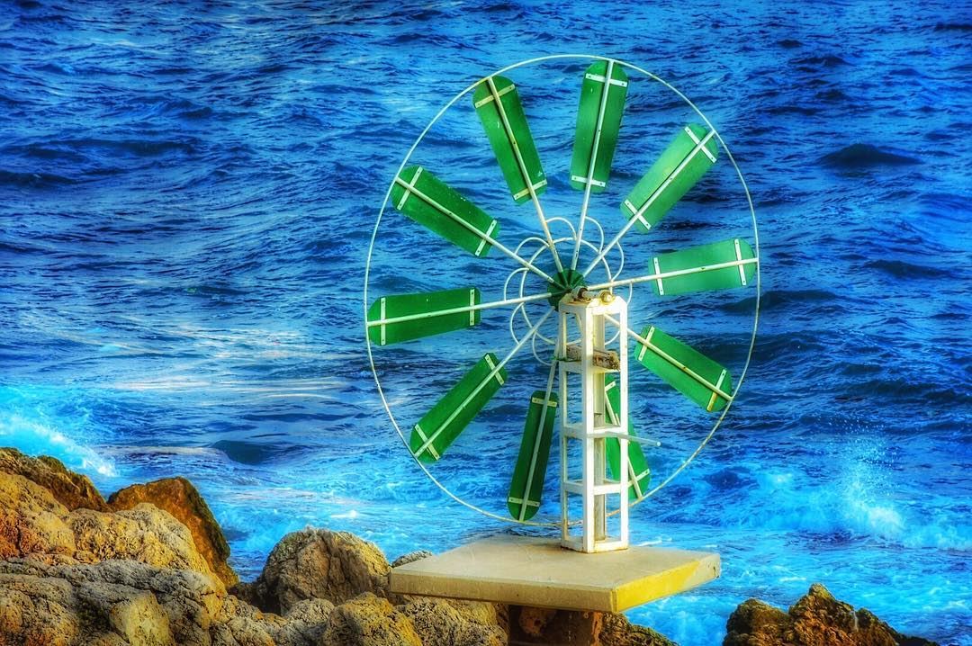 Wheels of Life go round and round.. and what goes around must come... (Anfeh Al-Koura أنفه الكورة)