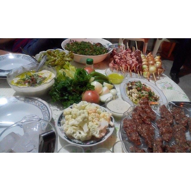 When it comes to the lebanese lunch, its all about how fresh it can be!!!