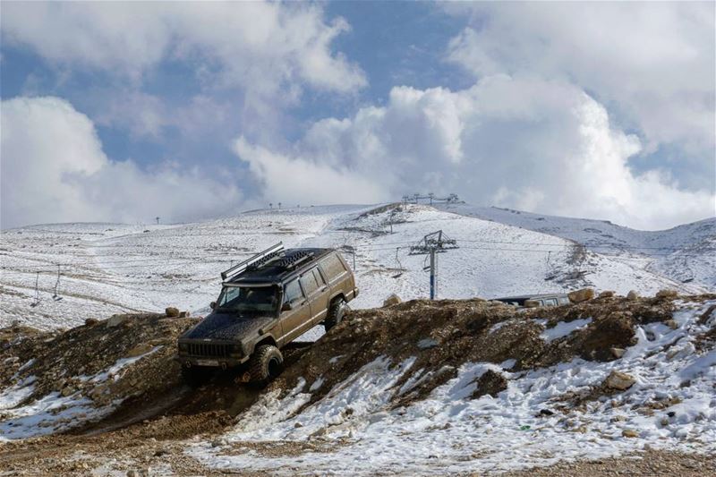 When you don't have sufficient snow to ski then you go for off-road😉... (Mzaar Kfardebian)