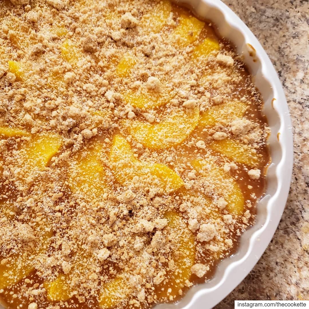 When you feel like peach cobbler, cheesecake and tart... you make a peach... (Greater Montreal)