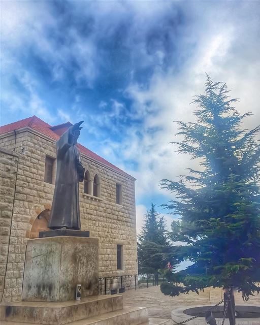 When you first open your eyes 🙏Say your morning prayer and let your... (Saint Charbel Lebanon)