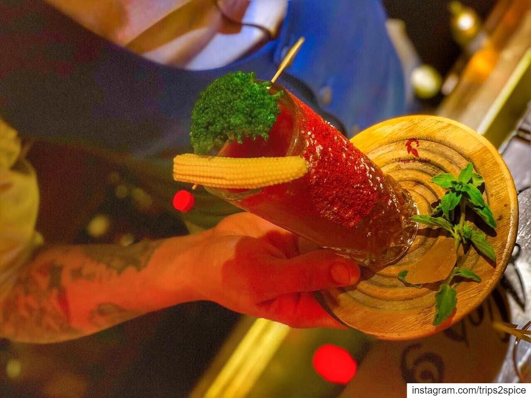 Who’s in for a drink on a Tuesday? ☝️🤭======================📍 @alesandt (Hamra, Beyrouth, Lebanon)