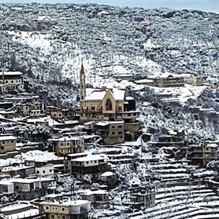  winter  snow  season  khenchara  lebanon  livelovelebanon  picoftheday ...