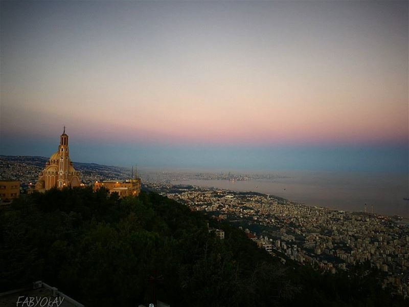 Wishing you a wonderful Sunday and a peaceful weekend  from  harissa at 5:0 (Harîssa, Mont-Liban, Lebanon)