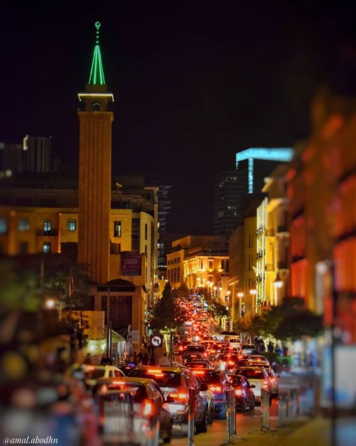 أيا وردة الليل،يا دفتر الحلم،يا خاتم الشمس،يا بحر ، يا شعر ، يا أبحديه ... (Beirut, Lebanon)