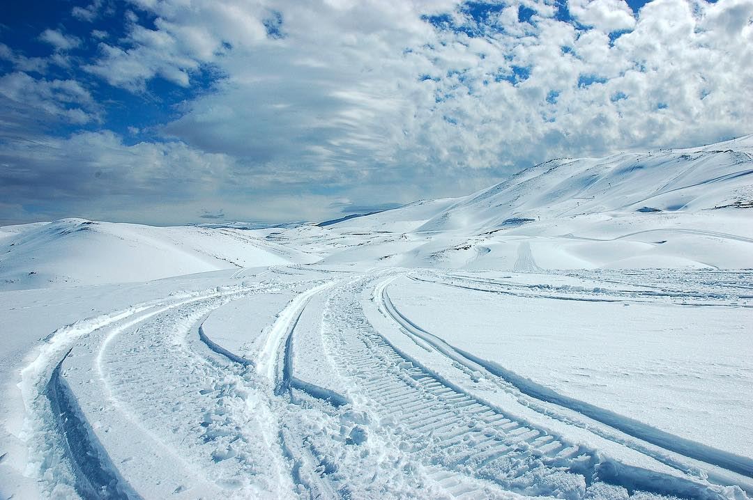 اكثر الأمور صعوبة في  تصوير الثلج هو اختيار التعريض المناسب  مزاج  رايق 🔘... (Faraya, Mont-Liban, Lebanon)