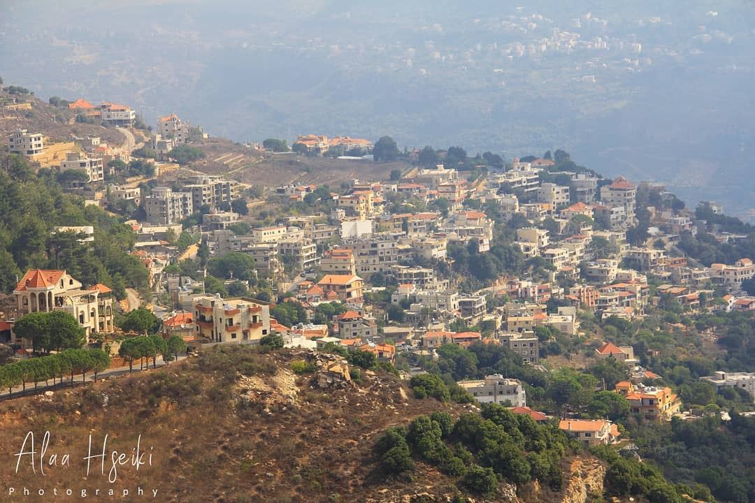 البنّيه ❤️... Lebanon  lebanese  menwithexplore  neverstopexploring ... (Al Binnay, Mont-Liban, Lebanon)
