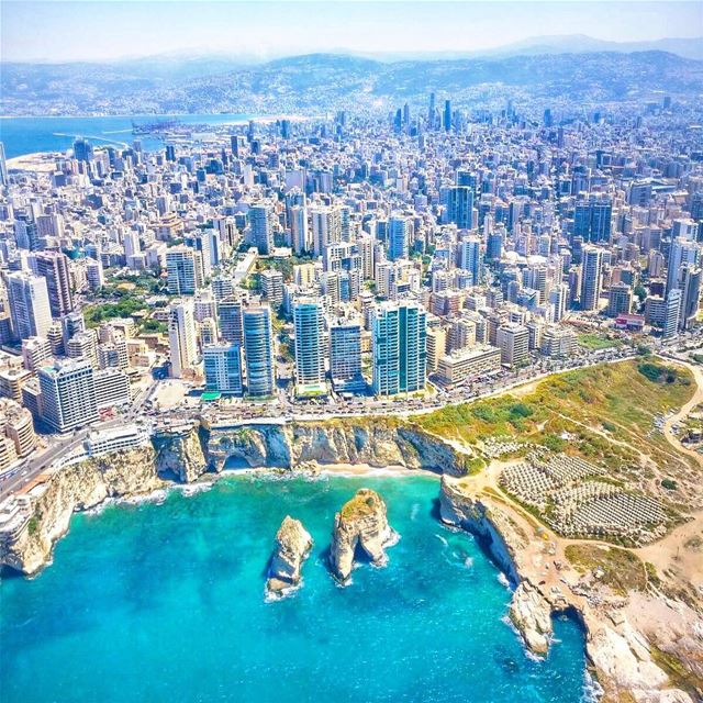 بيروت 💙 Picture by @maarhates  home..  travelling  lifestyle  foodie ... (Beirut, Lebanon)