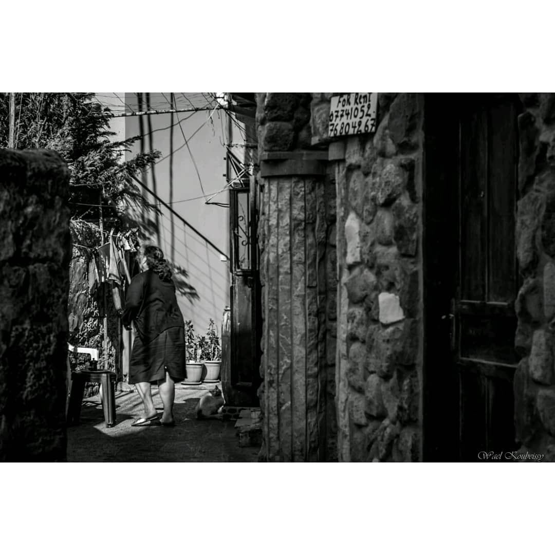 زواريب صور tyre  lebanon  urban  old  street  streetphoto ... (Tyre, Lebanon)